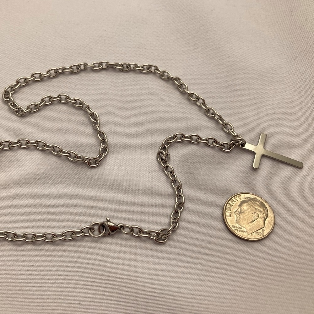 Stainless Steel Necklace With Cross Pendant - Picture 5 of 10